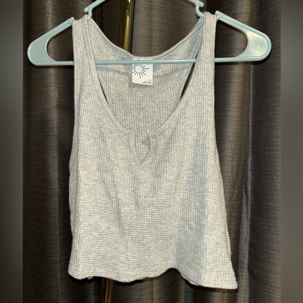 Offline cropped waffle tank - size L